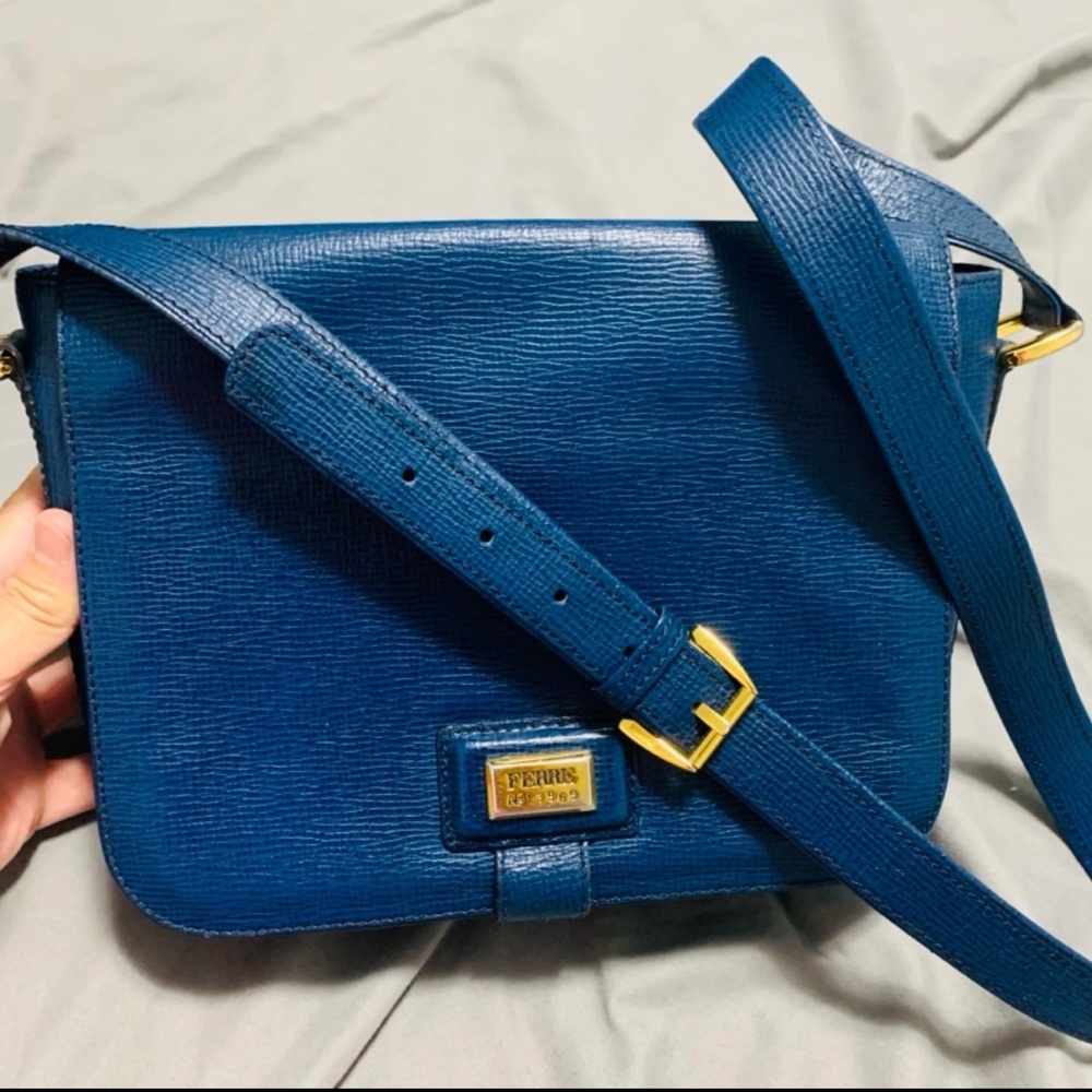 Vintage Ferre Teal Blue Leather Crossbody Bag with Gold Hardware